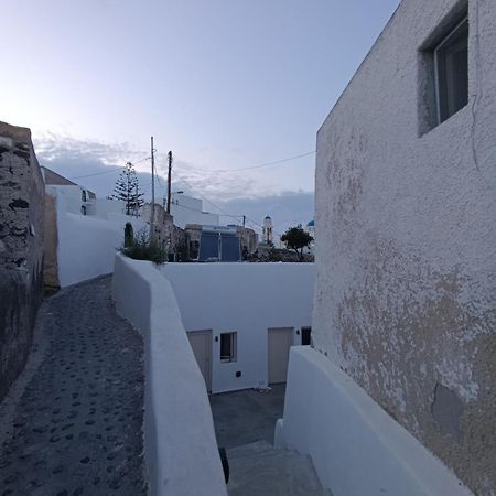 Cycladic Center Cave Rooms Fíra Kültér fotó