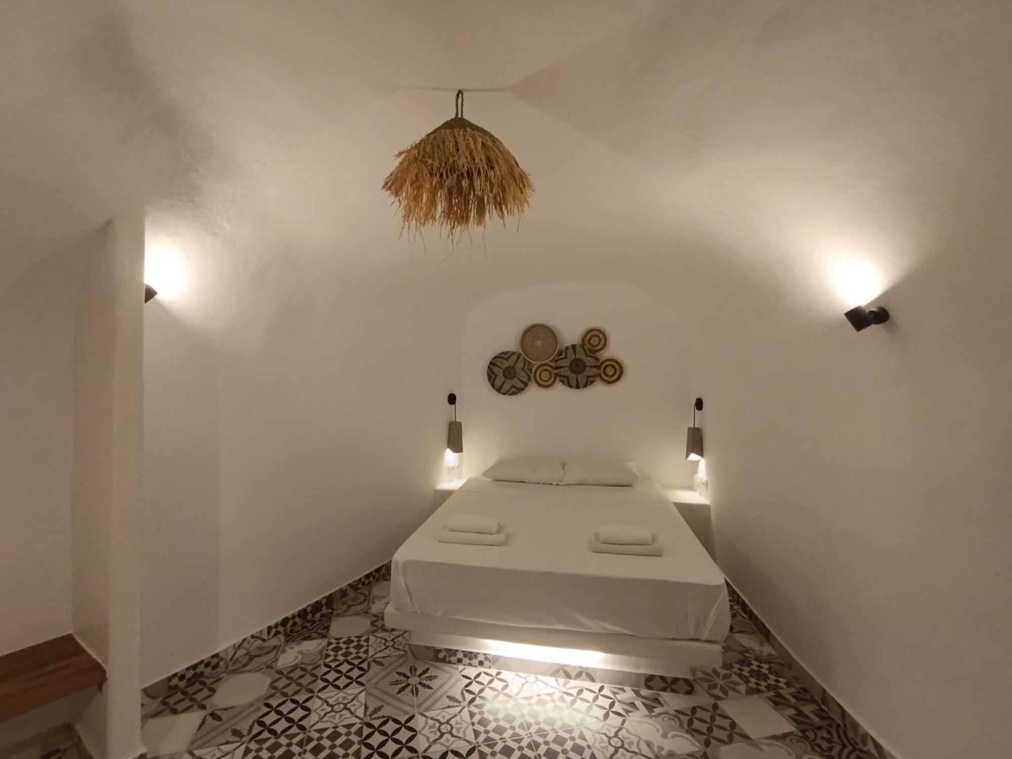 Cycladic Center Cave Rooms Fíra Kültér fotó