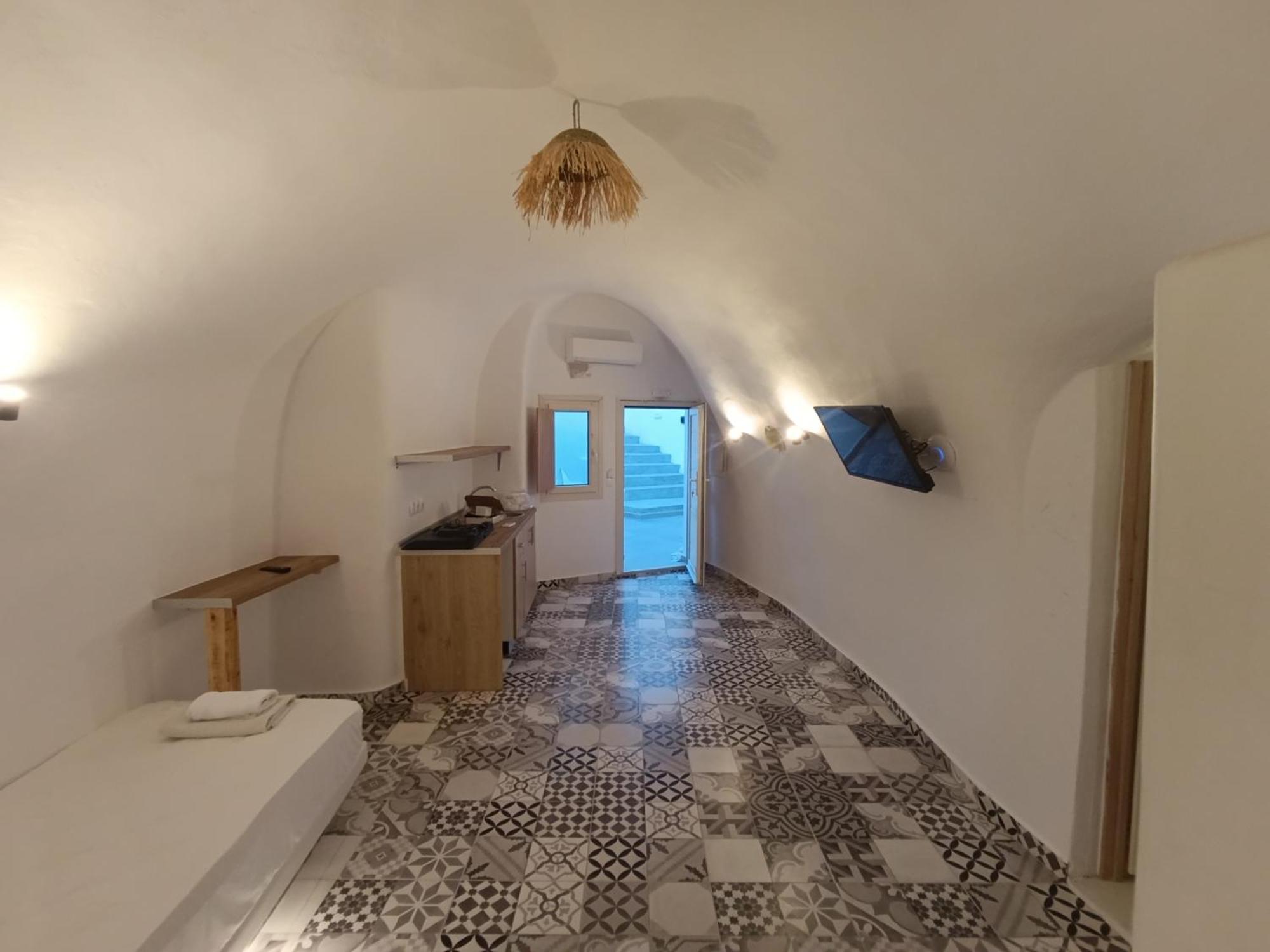 Cycladic Center Cave Rooms Fíra Kültér fotó