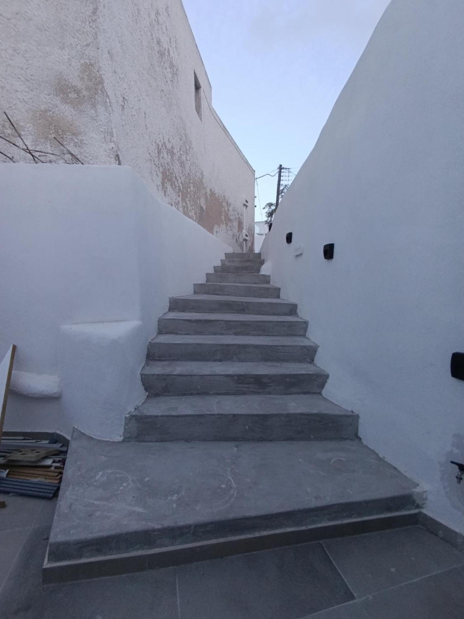 Cycladic Center Cave Rooms Fíra Kültér fotó